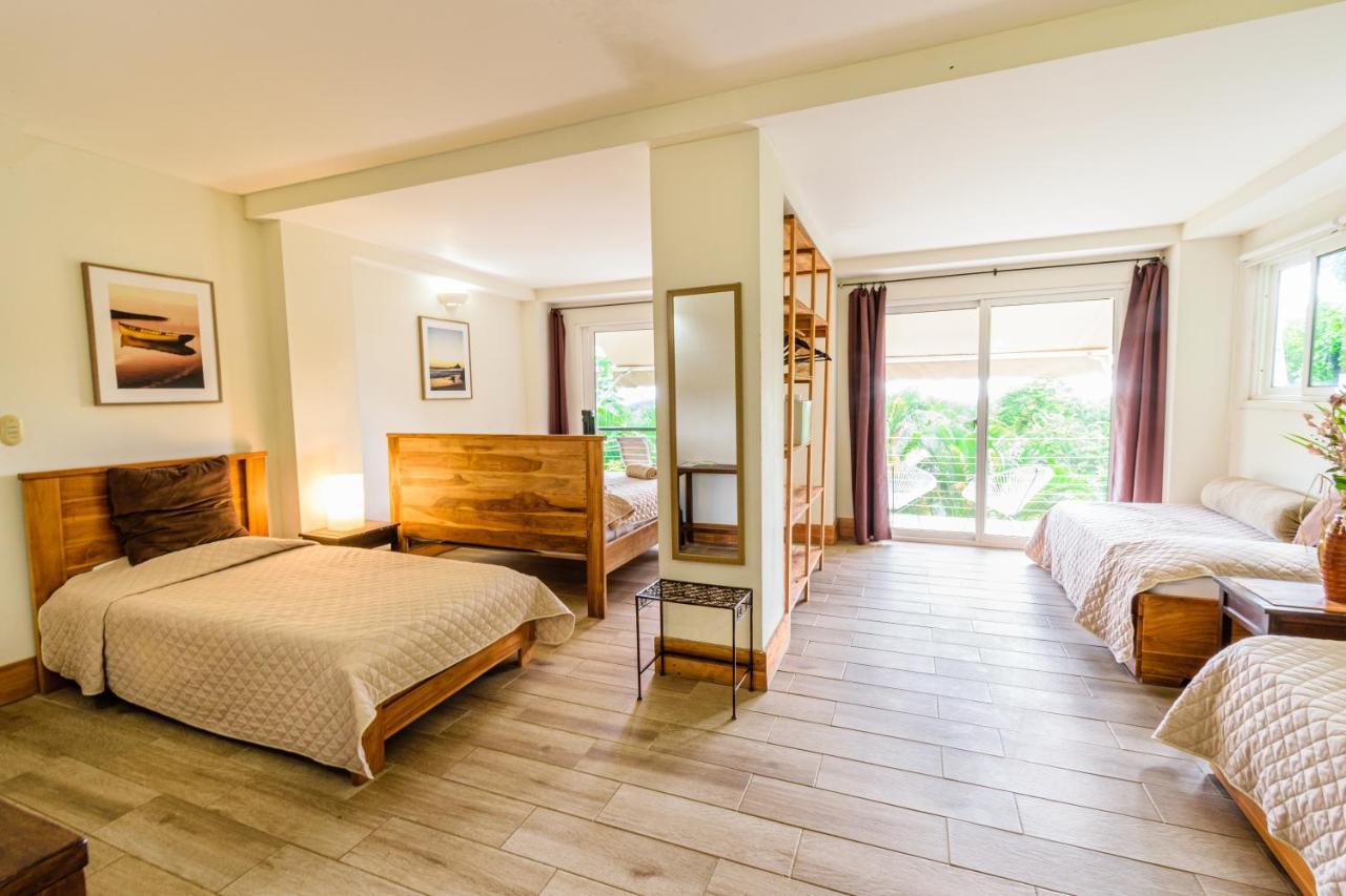Funky Monkey Lodge Playa Santa Teresa  외부 사진