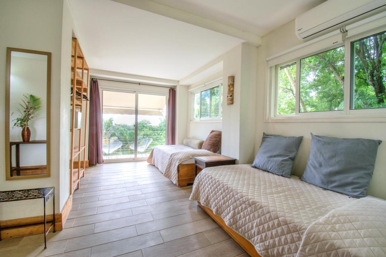 Funky Monkey Lodge Playa Santa Teresa  외부 사진