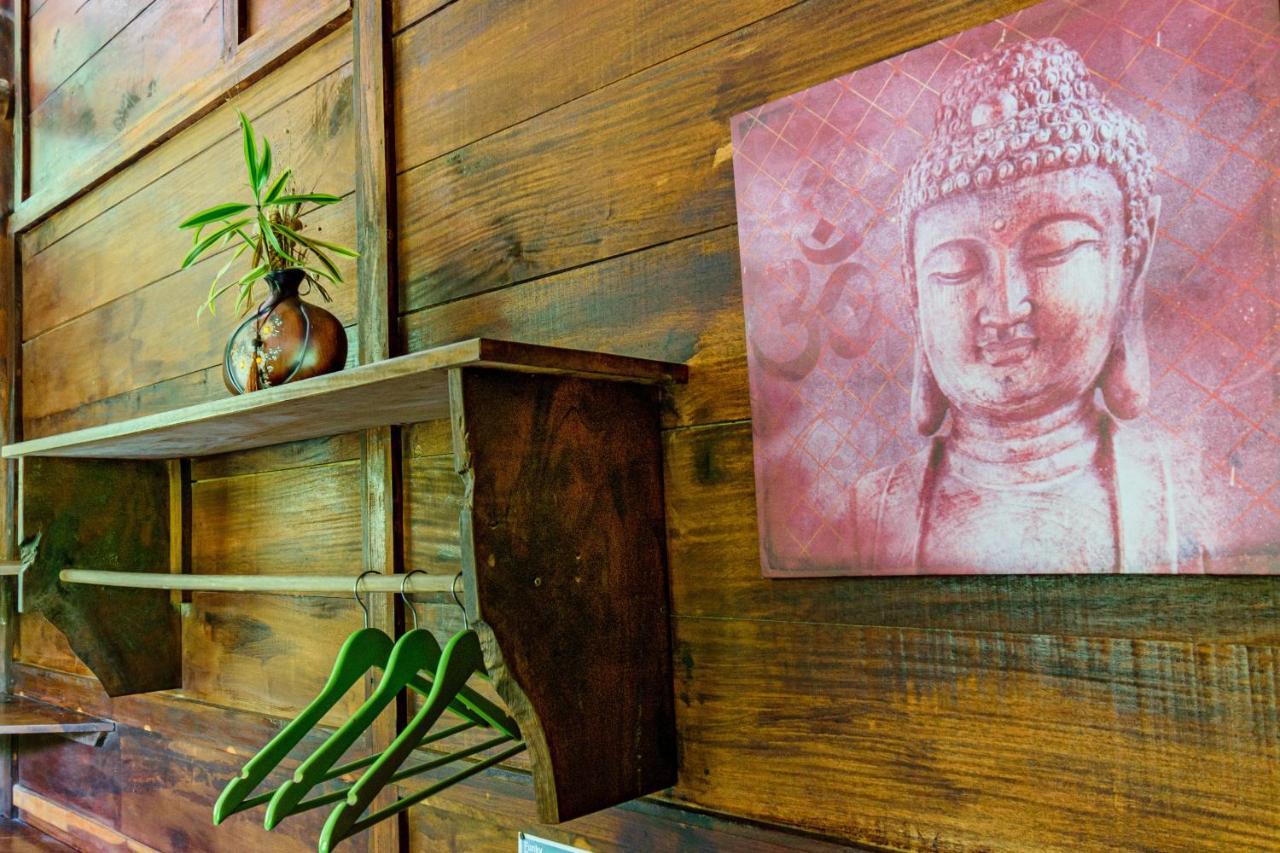 Funky Monkey Lodge Playa Santa Teresa  외부 사진