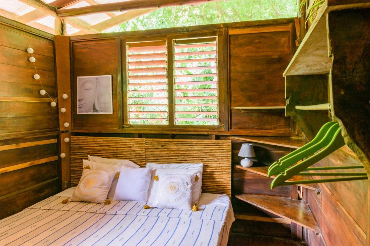 Funky Monkey Lodge Playa Santa Teresa  외부 사진