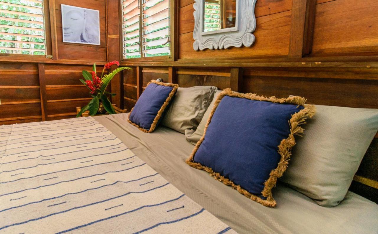 Funky Monkey Lodge Playa Santa Teresa  외부 사진