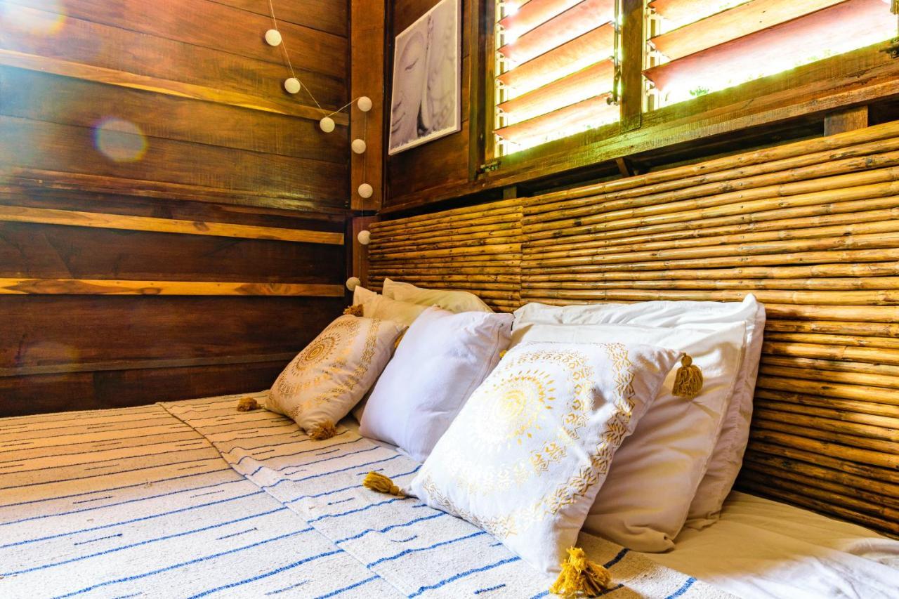 Funky Monkey Lodge Playa Santa Teresa  외부 사진