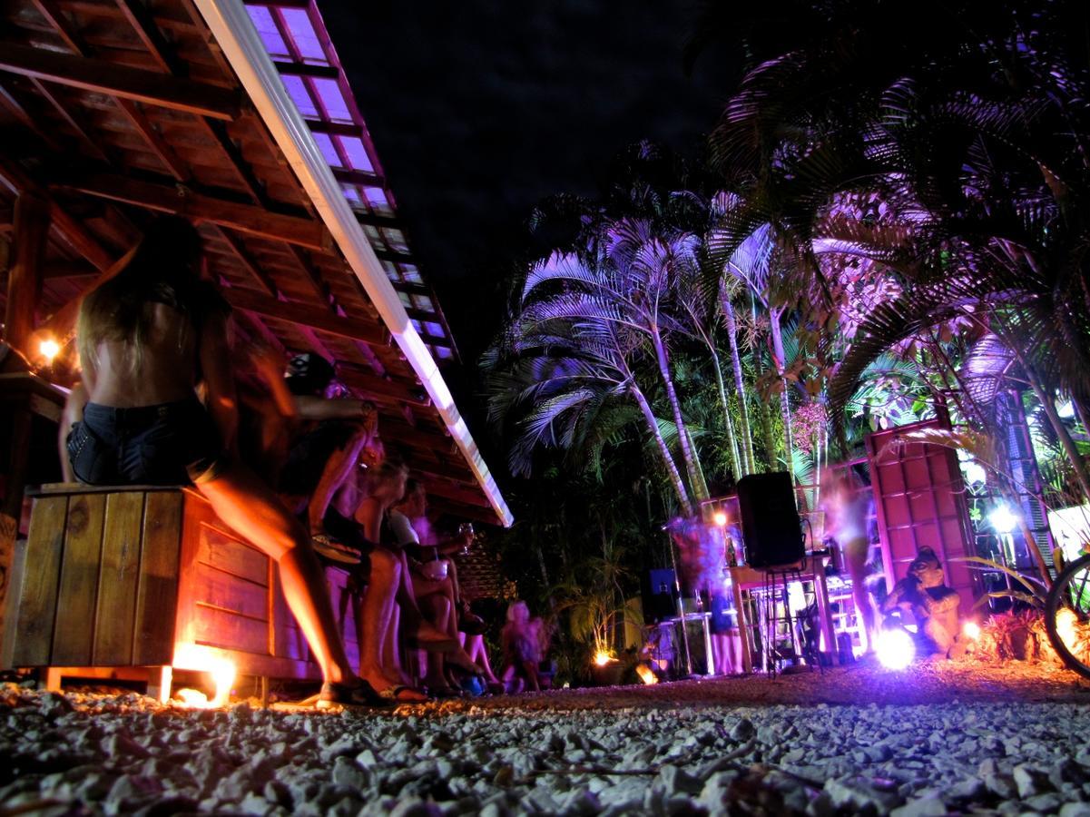 Funky Monkey Lodge Playa Santa Teresa  외부 사진