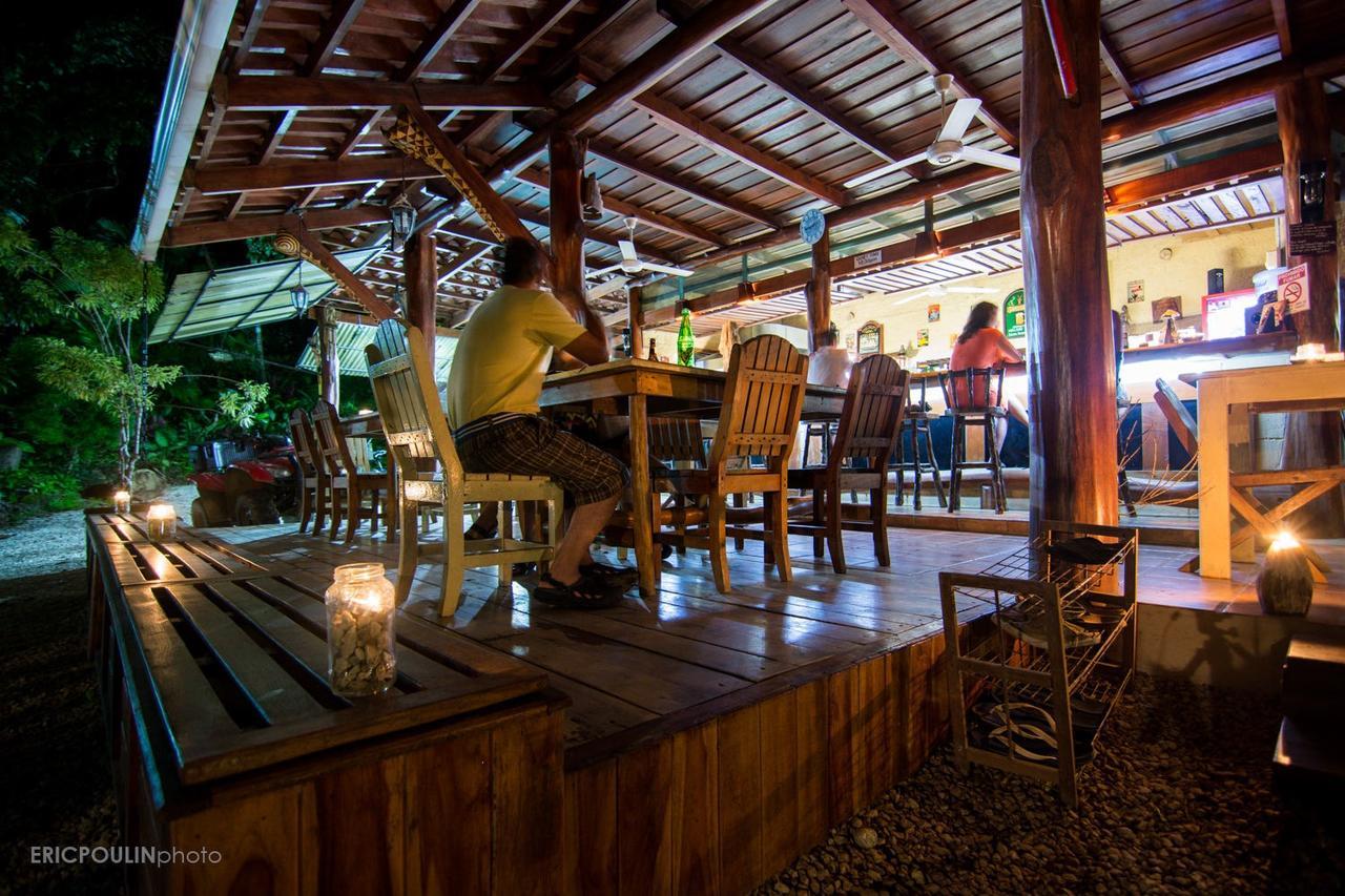 Funky Monkey Lodge Playa Santa Teresa  외부 사진