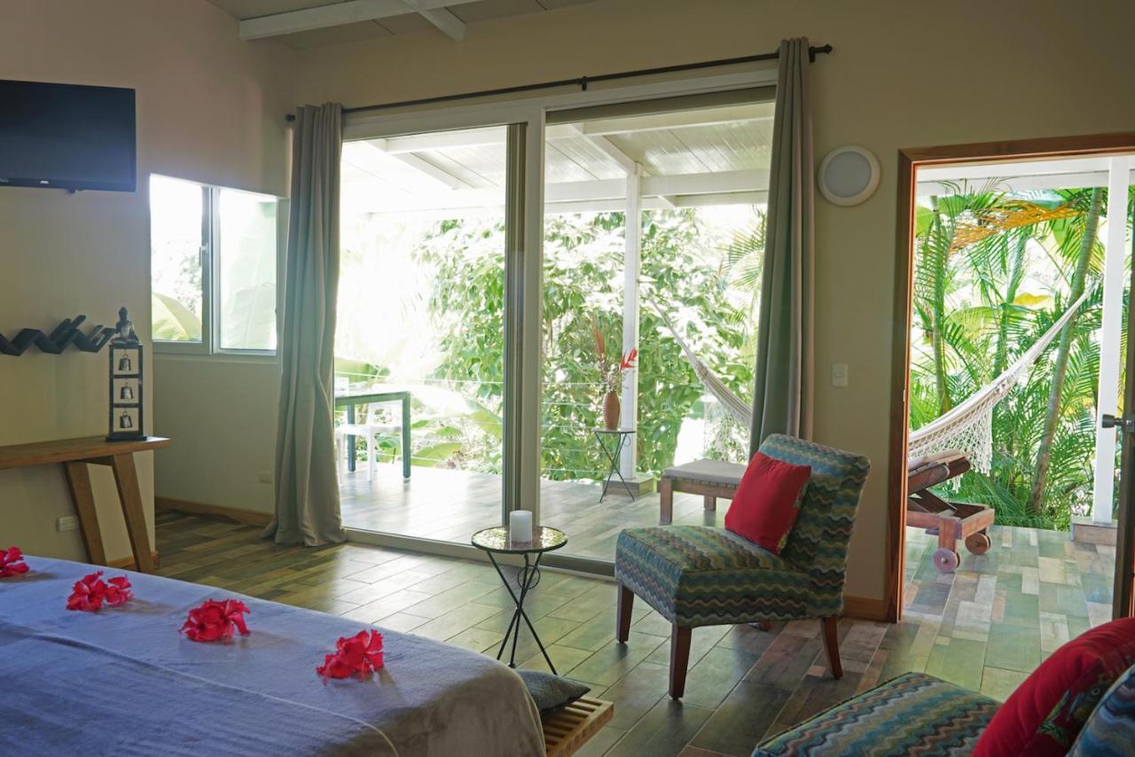 Funky Monkey Lodge Playa Santa Teresa  외부 사진