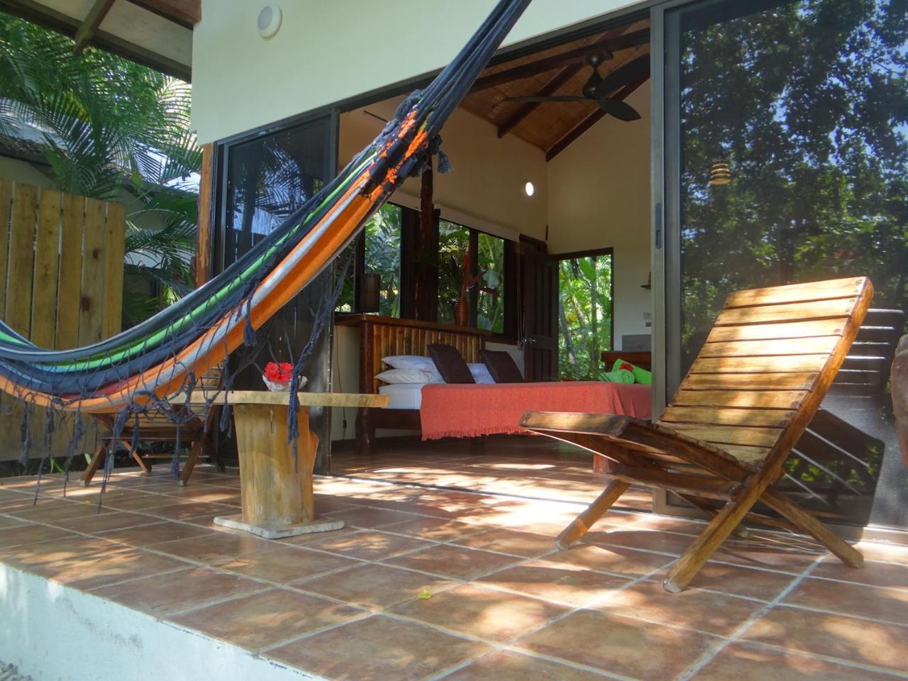 Funky Monkey Lodge Playa Santa Teresa  외부 사진